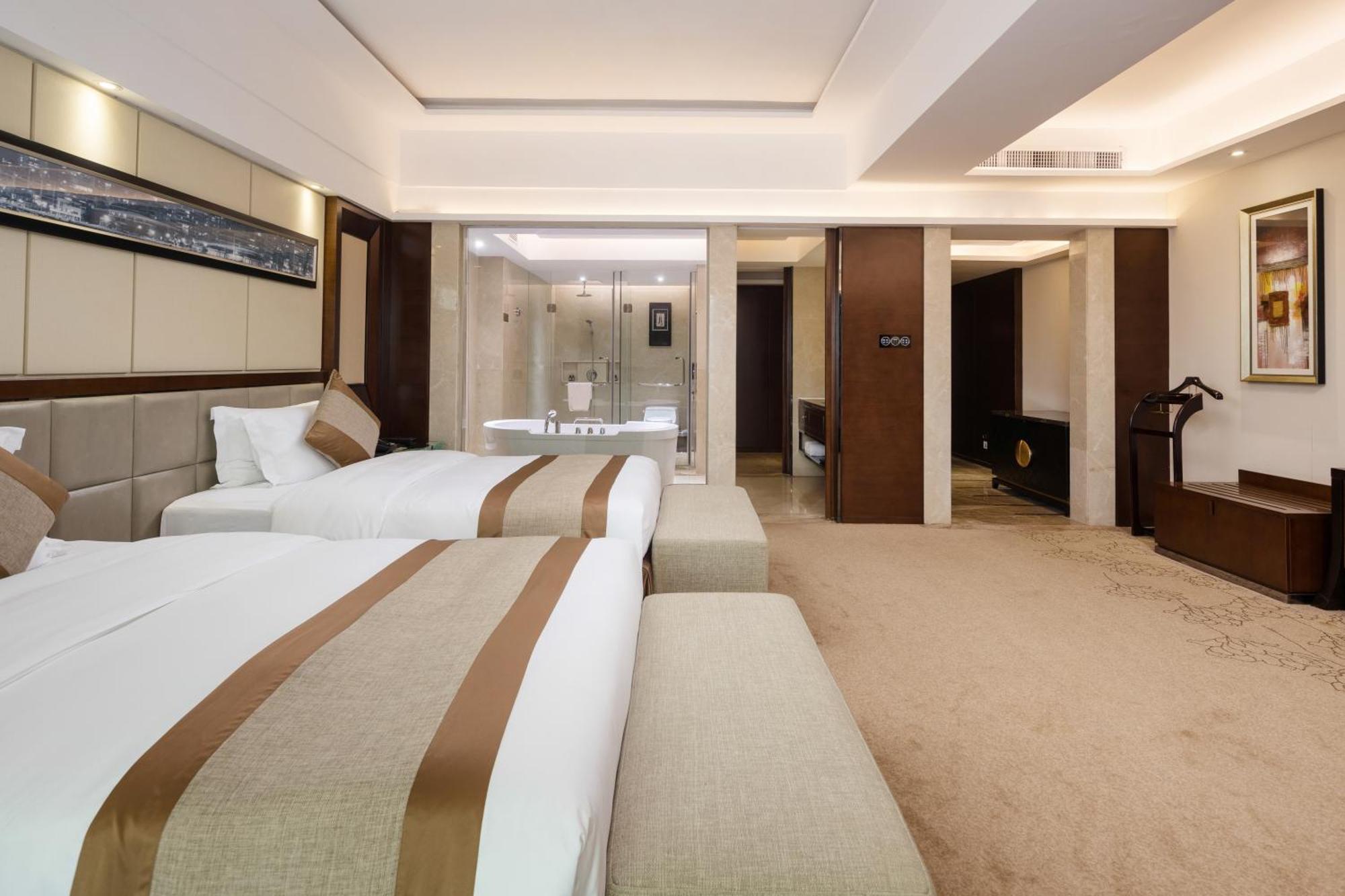 Maoming International Hotel Exterior foto