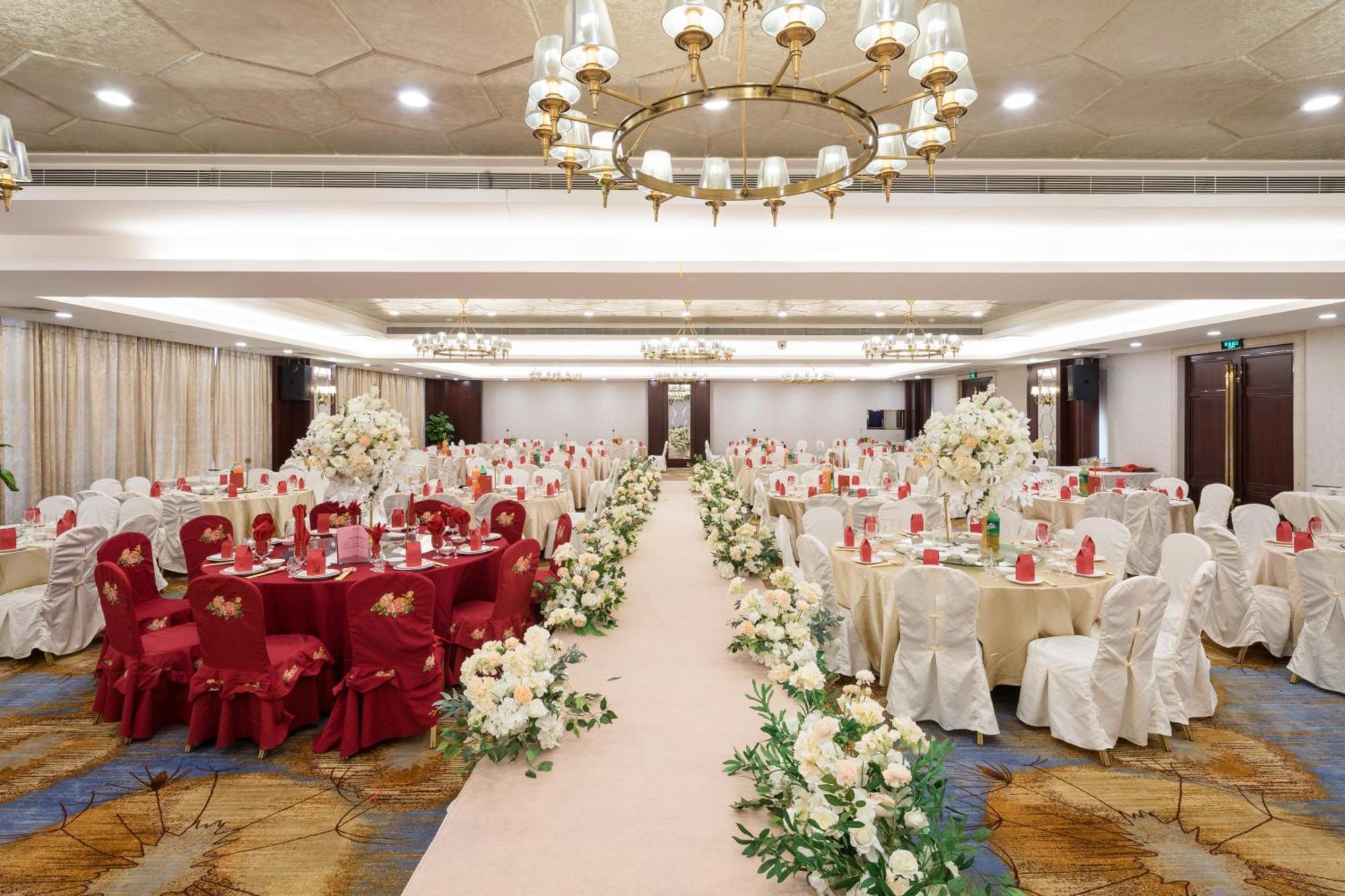 Maoming International Hotel Exterior foto